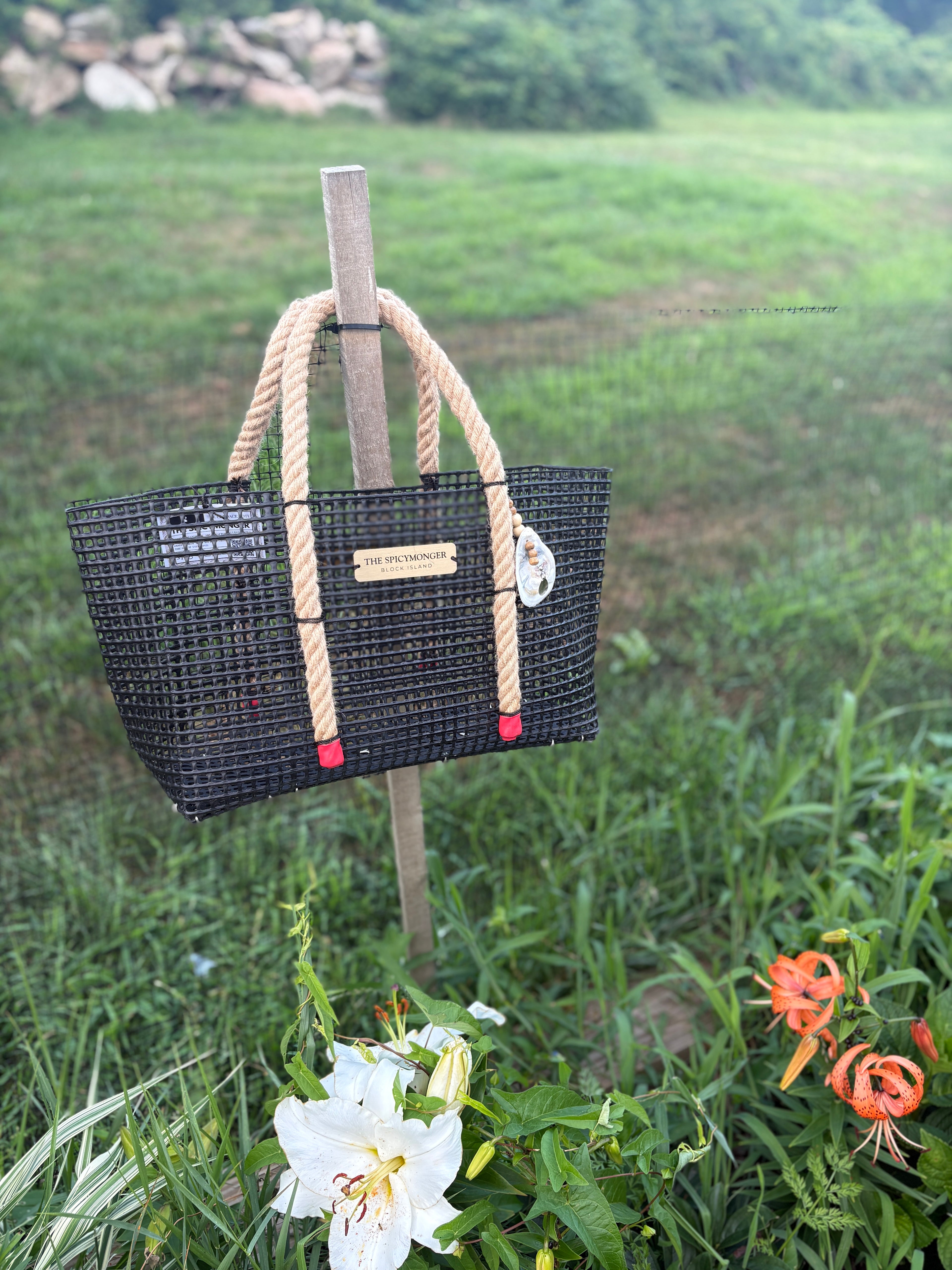 Coastal Handbag Crafted from Recycled Oyster Mesh:  Jute + Shell